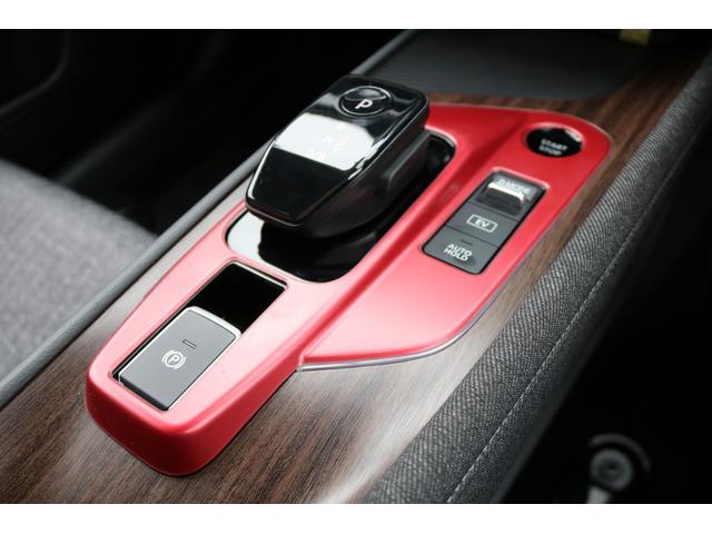 オーラ Ｇ　ワンオーナー　純正ナビ　フルセグＴＶ　アラウンドビューモニター　インテリジェントルームミラー　エマブレ　Ｆ．Ｒエアロ　ＬＥＤヘッド（20枚目）