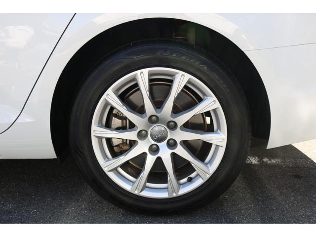 A4 2.0TFSIクワトロ 革シート 純正ナビ フルセグTV クルコン パドルシフト パワーシート アイドリングストップ F.Rセンサー(33枚目)