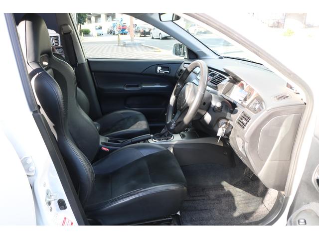 ランサーワゴン エボリューションGT-A ワンオーナー 社外ナビ フルセグTV ハーフレザーシート フロントリップ Rスポ(12枚目)