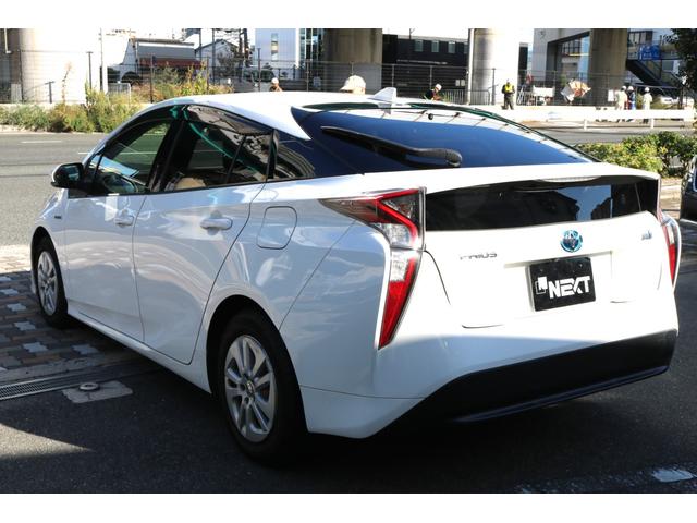 プリウス S 純正ナビ フルセグTV Bカメラ LEDヘッド シートカバー(9枚目)