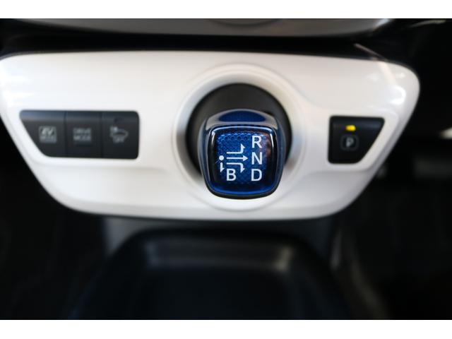 プリウス S 純正ナビ フルセグTV Bカメラ LEDヘッド シートカバー(20枚目)