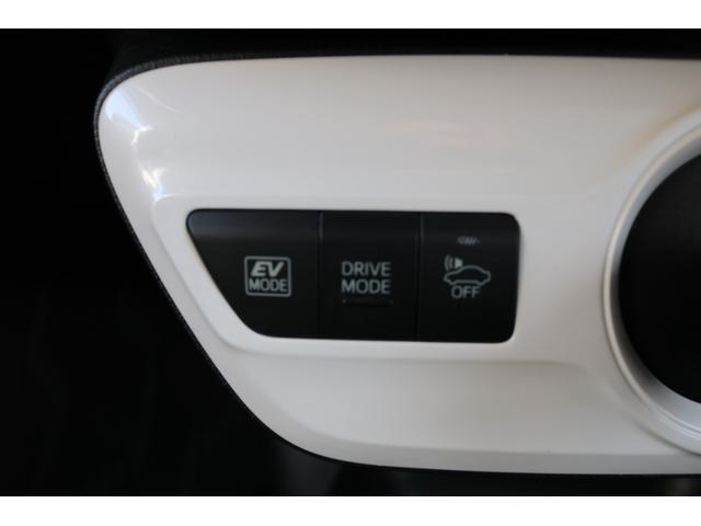 プリウス S 純正ナビ フルセグTV Bカメラ LEDヘッド シートカバー(21枚目)