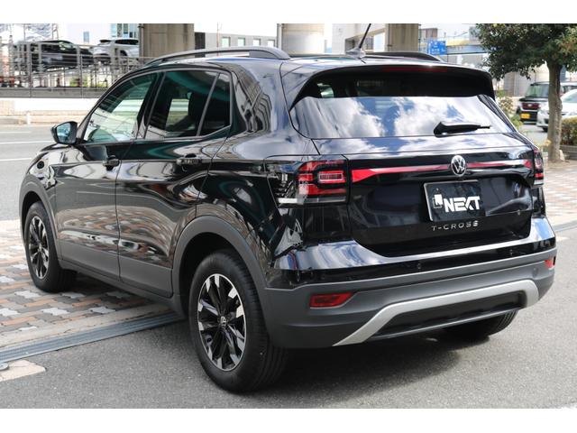 T-クロス TSI アクティブ ワンオーナー 純正ナビ フルセグTV ルーフレール アダプティブクルーズコントロール LEDヘッド BSM(9枚目)