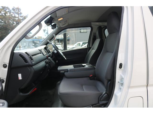 ハイエースバン ロングジャストローDX 純正ナビ フルセグTV セーフティセンス レーンキープ 外品テール キーレス(14枚目)