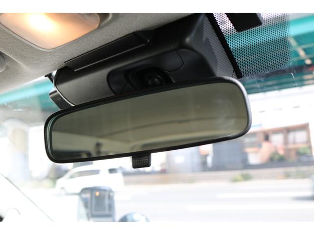 ハイエースバン ロングジャストローDX 純正ナビ フルセグTV セーフティセンス レーンキープ 外品テール キーレス(26枚目)