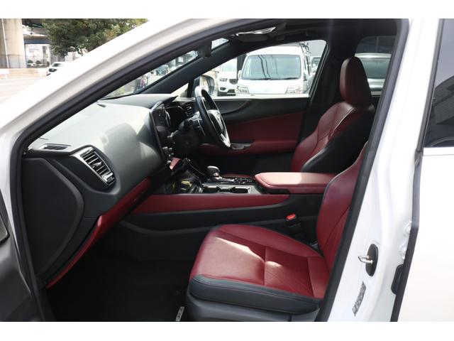 ＮＸ ＮＸ２５０　バージョンＬ　ワンオーナー　純正ナビ　フルセグ　赤革シート　ルーフレール　パワーバックドア　ＬＥＤヘッド　ヘッドアップディスプレイ　クルコン　プリクラ　パドルシフト　レーンキープ　ＢＳＭ　デジミラ　ハンドルヒーター（14枚目）