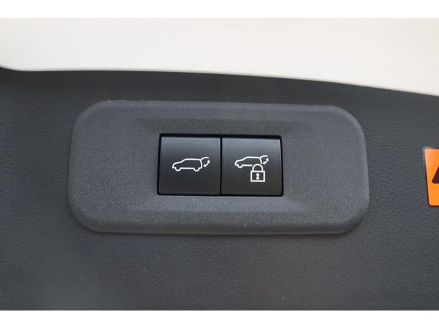 ＮＸ ＮＸ２５０　バージョンＬ　ワンオーナー　純正ナビ　フルセグ　赤革シート　ルーフレール　パワーバックドア　ＬＥＤヘッド　ヘッドアップディスプレイ　クルコン　プリクラ　パドルシフト　レーンキープ　ＢＳＭ　デジミラ　ハンドルヒーター（24枚目）