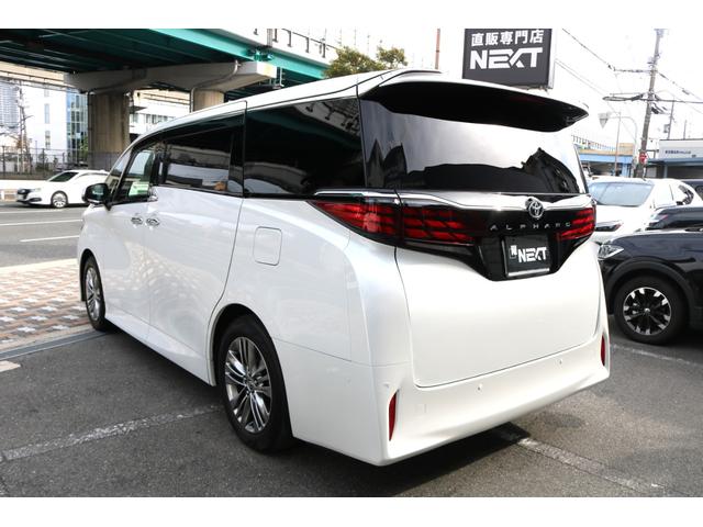 アルファード Ｚ　ワンオーナー　純正ナビ　フルセグ　黒革シート　フリップダウンモニター　両側パワスラ　パワーバックドア　ユニバーサルステップ　サンルーフ　デジミラ　カラーＨＵＤ　トヨタチームメイト　パノラミックビュー（8枚目）