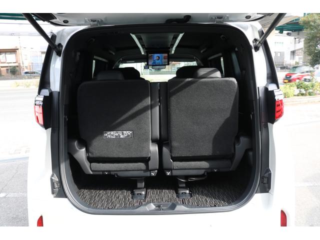 アルファード Ｚ　ワンオーナー　純正ナビ　フルセグ　黒革シート　フリップダウンモニター　両側パワスラ　パワーバックドア　ユニバーサルステップ　サンルーフ　デジミラ　カラーＨＵＤ　トヨタチームメイト　パノラミックビュー（16枚目）