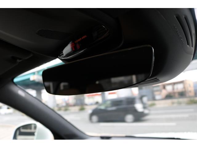 XC40 T4 AWD インスクリプション ワンオーナー 純正ナビ フルセグTV 革シート ルーフレール アラウンドビューモニター 置くだけ充電 ハーマンカードンスピーカー シートヒーター エアシート メモリ付きパワーシート(28枚目)