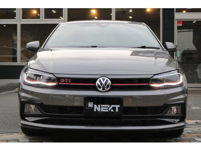 ポロGTI ベースグレード ワンオーナー 禁煙車 純正ナビ フルセグTV バックカメラ プリクラッシュセーフティー レーンキープ BSM パドルシフト バーチャルコックピット クリアランスソナー スマートキー2個(6枚目)