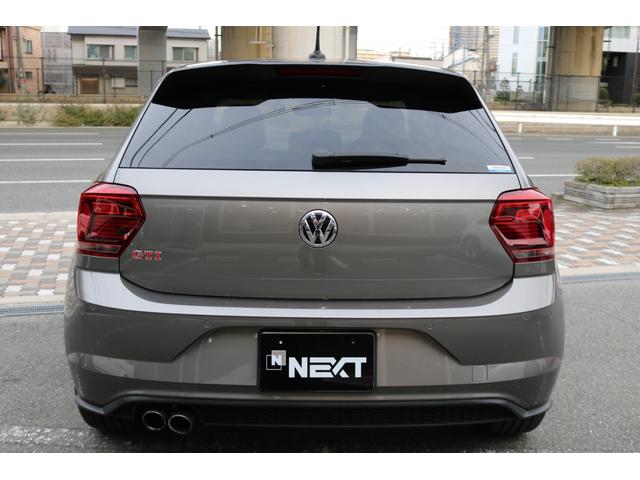 ポロGTI ベースグレード ワンオーナー 禁煙車 純正ナビ フルセグTV バックカメラ プリクラッシュセーフティー レーンキープ BSM パドルシフト バーチャルコックピット クリアランスソナー スマートキー2個(8枚目)