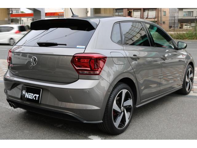 ポロGTI ベースグレード ワンオーナー 禁煙車 純正ナビ フルセグTV バックカメラ プリクラッシュセーフティー レーンキープ BSM パドルシフト バーチャルコックピット クリアランスソナー スマートキー2個(9枚目)