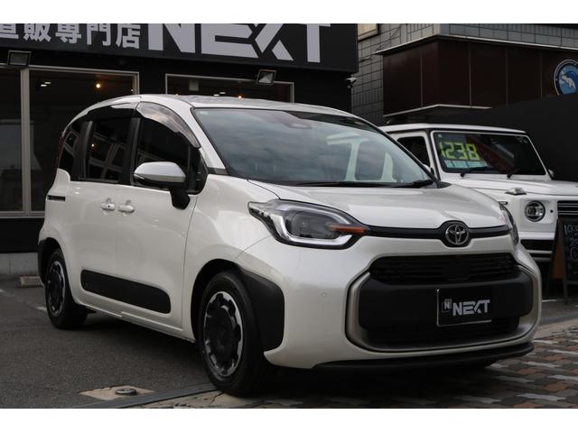 シエンタ ハイブリッドZ ワンオーナー 禁煙車 純正10.5型ナビ フルセグTV クルコン パノラミックビューモニター 両側パワースライドドア バックカメラ LEDヘッドライト セーフティセンス BSM レーンキープ(6枚目)