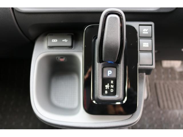 シエンタ ハイブリッドZ ワンオーナー 禁煙車 純正10.5型ナビ フルセグTV クルコン パノラミックビューモニター 両側パワースライドドア バックカメラ LEDヘッドライト セーフティセンス BSM レーンキープ(25枚目)