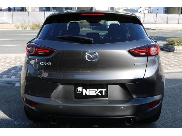 ＣＸ－３ １５Ｓ　ワンオーナー　禁煙車　純正ナビ　フルセグＴＶ　バックカメラ　アイドリングストップ　レーンキープアシスト　Ｒセンサー　ＢＳＭ（8枚目）
