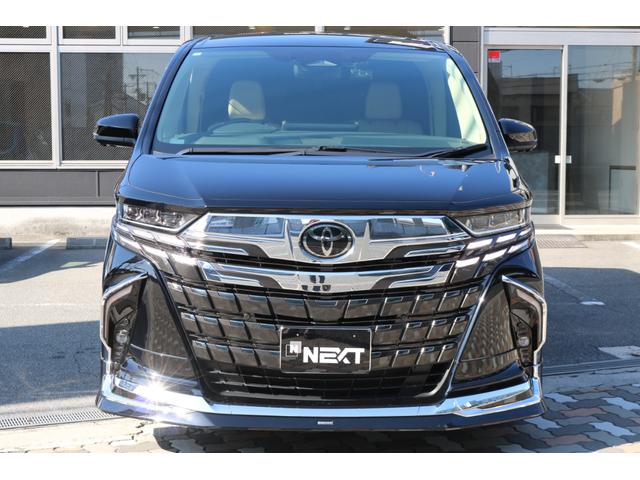 アルファードハイブリッド エグゼクティブラウンジ ワンオーナー 禁煙車 純正ナビ フルセグTV モデリスタフルエアロ トヨタチームメイト パノラミックビューモニター ユニバーサルステップ ベージュ革シート JBLサウンド フリップダウンモニター(2枚目)