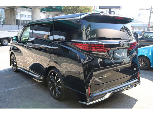 アルファードハイブリッド エグゼクティブラウンジ ワンオーナー 禁煙車 純正ナビ フルセグTV モデリスタフルエアロ トヨタチームメイト パノラミックビューモニター ユニバーサルステップ ベージュ革シート JBLサウンド フリップダウンモニター(8枚目)