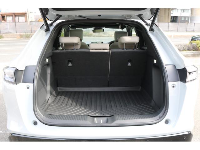 ヴェゼル e:HEV PLaY 禁煙車 ホンダセンシング 純正ナビ パノラミックビューモニター パノラマルーフ ハーフレザーシート ツートンルーフ パワーバックドア BSM クリアランスソナー ハーフレザーシート シートヒーター(18枚目)