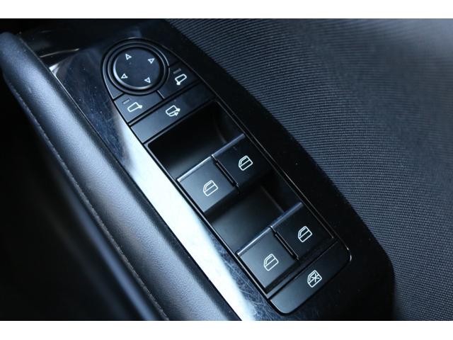 ＭＡＺＤＡ３セダン １５Ｓ　ツーリング　ワンオーナー　禁煙車　純正ナビ　フルセグＴＶ　ヘッドアップディスプレイ　ＬＥＤヘッド　クルコン　Ｂカメラ　ＢＳＭ　アイストップ　パーキングサポート　スマートブレーキサポート　　パワーバックドア（28枚目）