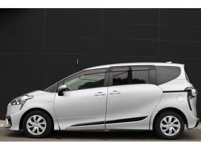 シエンタ ハイブリッドG ワンオーナー 禁煙車 モデリスタフルエアロ イクリプスナビ(AVN-D8W) バックモニター フルセグTV 両側パワースライドドア ETC 衝突被害軽減ブレーキ レーンキープ ドラレコ(11枚目)