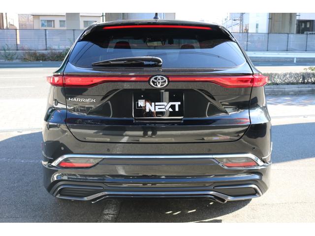 ハリアー Ｚ　レザーパッケージ　ワンオーナー　純正ナビ　フルセグ　ＪＢＬサウンド　セーフティセンス　モデリスタフルエアロ　パノラミックビューモニター　パノラマルーフ　デジタルインナーミラー　黒革シート　ステアリングヒーター　ＢＳＭ（8枚目）