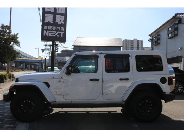 ジープ・ラングラーアンリミテッド サハラ ワンオーナー 禁煙車 純正ナビ バックカメラ フロントカメラ サイドカメラ 黒革シート シートヒーター ステアリングヒーター アダブティブクルーズコントロール BSM(8枚目)