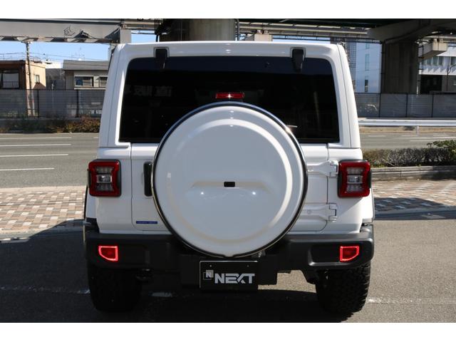 ジープ・ラングラーアンリミテッド サハラ ワンオーナー 禁煙車 純正ナビ バックカメラ フロントカメラ サイドカメラ 黒革シート シートヒーター ステアリングヒーター アダブティブクルーズコントロール BSM(9枚目)