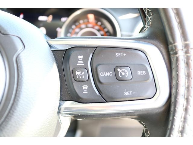 ジープ・ラングラーアンリミテッド サハラ ワンオーナー 禁煙車 純正ナビ バックカメラ フロントカメラ サイドカメラ 黒革シート シートヒーター ステアリングヒーター アダブティブクルーズコントロール BSM(24枚目)