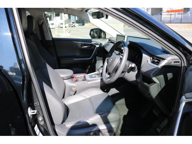 ◆禁煙車◆純正ナビ◆フルセグ◆ＬＥＤヘッド◆クルコン◆レーンキープ◆ＢＳＭ◆黒革シート◆パワーシート◆※車両は店舗から離れた場所に保管してますので御来店の際は事前に御連絡を頂きます様お願い致します※