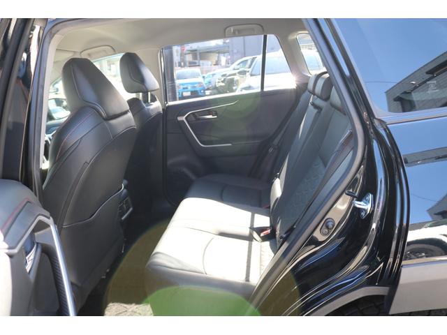 ◆禁煙車◆純正ナビ◆フルセグ◆ＬＥＤヘッド◆クルコン◆レーンキープ◆ＢＳＭ◆黒革シート◆パワーシート◆※車両は店舗から離れた場所に保管してますので御来店の際は事前に御連絡を頂きます様お願い致します※