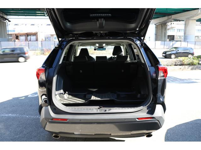 ◆禁煙車◆純正ナビ◆フルセグ◆ＬＥＤヘッド◆クルコン◆レーンキープ◆ＢＳＭ◆黒革シート◆パワーシート◆※車両は店舗から離れた場所に保管してますので御来店の際は事前に御連絡を頂きます様お願い致します※