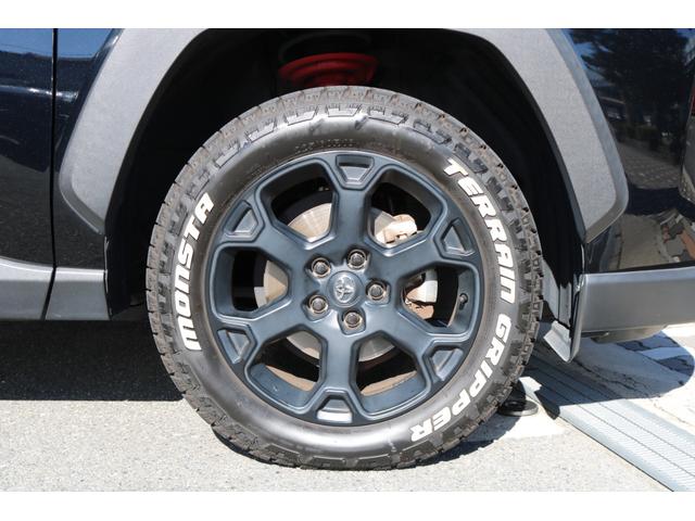 ◆禁煙車◆純正ナビ◆フルセグ◆ＬＥＤヘッド◆クルコン◆レーンキープ◆ＢＳＭ◆黒革シート◆パワーシート◆※車両は店舗から離れた場所に保管してますので御来店の際は事前に御連絡を頂きます様お願い致します※