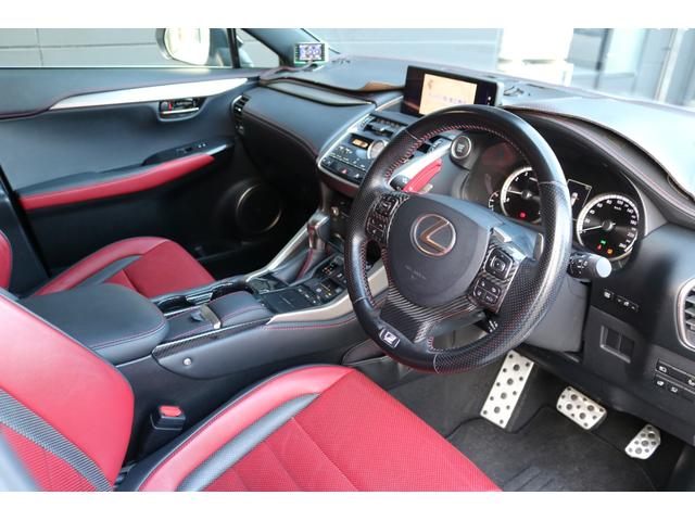 ◆純正ナビ◆フルセグ◆赤革シート◆パワーバックドア◆ＢＳＭ◆ムーンルーフ◆シートヒータ◆三眼ＬＥＤヘッド◆※車両は店舗から離れた場所に保管してますので御来店の際は事前に御連絡を頂きます様お願い致します