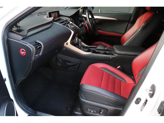 ◆純正ナビ◆フルセグ◆赤革シート◆パワーバックドア◆ＢＳＭ◆ムーンルーフ◆シートヒータ◆三眼ＬＥＤヘッド◆※車両は店舗から離れた場所に保管してますので御来店の際は事前に御連絡を頂きます様お願い致します