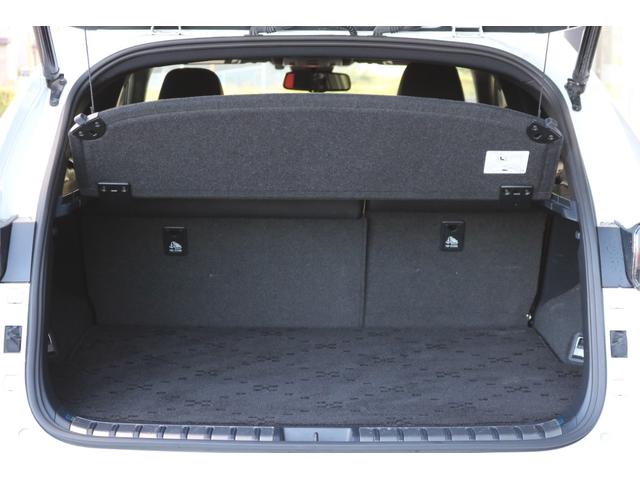 ◆純正ナビ◆フルセグ◆赤革シート◆パワーバックドア◆ＢＳＭ◆ムーンルーフ◆シートヒータ◆三眼ＬＥＤヘッド◆※車両は店舗から離れた場所に保管してますので御来店の際は事前に御連絡を頂きます様お願い致します