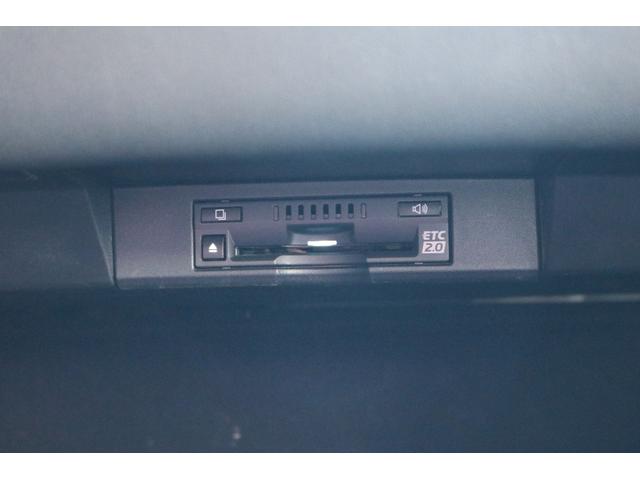 ◆純正ナビ◆フルセグ◆赤革シート◆パワーバックドア◆ＢＳＭ◆ムーンルーフ◆シートヒータ◆三眼ＬＥＤヘッド◆※車両は店舗から離れた場所に保管してますので御来店の際は事前に御連絡を頂きます様お願い致します