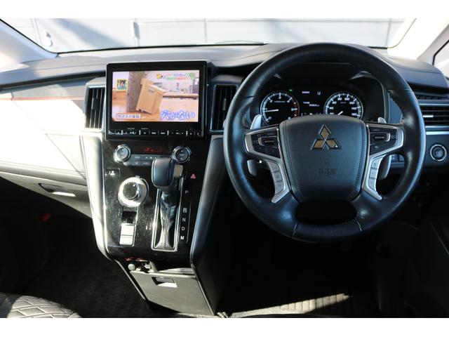 デリカＤ：５ Ｐ　ワンオーナー　禁煙車　純正ナビ（Ｙ９０００ＭＥ）　パノラマビュー　アルパインフリップダウンモニター　オートステップ　シートヒーター　パワーシート　オプカンタイヤ　デルタフォース１６ＡＷ　　ＢＳＭ（13枚目）