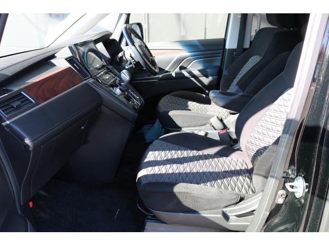 デリカＤ：５ Ｐ　ワンオーナー　禁煙車　純正ナビ（Ｙ９０００ＭＥ）　パノラマビュー　アルパインフリップダウンモニター　オートステップ　シートヒーター　パワーシート　オプカンタイヤ　デルタフォース１６ＡＷ　　ＢＳＭ（16枚目）