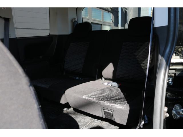 デリカＤ：５ Ｐ　ワンオーナー　禁煙車　純正ナビ（Ｙ９０００ＭＥ）　パノラマビュー　アルパインフリップダウンモニター　オートステップ　シートヒーター　パワーシート　オプカンタイヤ　デルタフォース１６ＡＷ　　ＢＳＭ（23枚目）