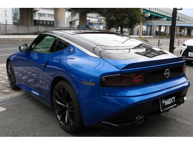 フェアレディＺ バージョンＳＴ　ワンオーナー　禁煙車　純正ナビ　フルセグ　バックカメラ　ＢＯＳＥサウンド　ブラックハーフレザーシート　シートヒーター　レーダークルーズコントロール　クリアランスソナー　純正１９インチＡＷ（7枚目）