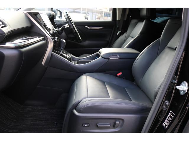 アルファード ２．５Ｓ　Ｃパッケージ　ワンオーナー　サンルーフ　純正ナビ　フルセグＴＶ　純正フリップダウンモニター　デジタルインナーミラー　セーフティセンス　ＢＳＭ　両側パワスラ　パワーバックドア　ＤＶＤプレーヤー（12枚目）