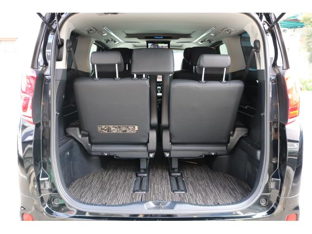 アルファード ２．５Ｓ　Ｃパッケージ　ワンオーナー　サンルーフ　純正ナビ　フルセグＴＶ　純正フリップダウンモニター　デジタルインナーミラー　セーフティセンス　ＢＳＭ　両側パワスラ　パワーバックドア　ＤＶＤプレーヤー（16枚目）