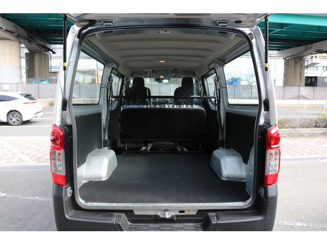キャラバン 　ワンオーナー　エマージェンシーブレーキ　車線逸脱警報　キーレス（16枚目）