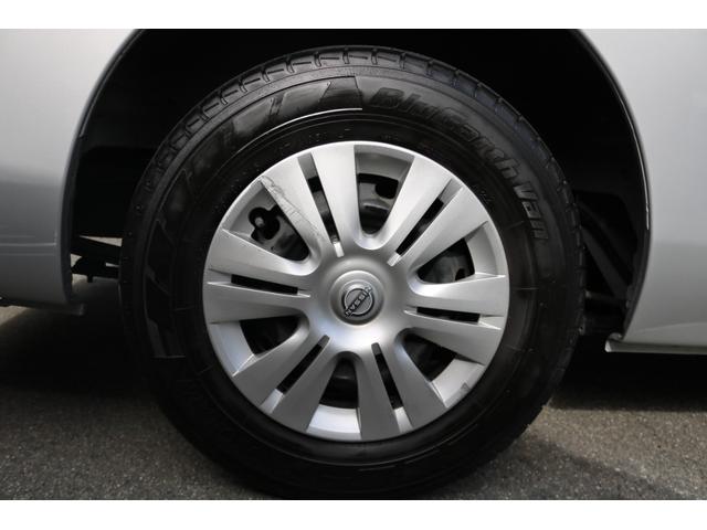 キャラバン 　ワンオーナー　エマージェンシーブレーキ　車線逸脱警報　キーレス（25枚目）