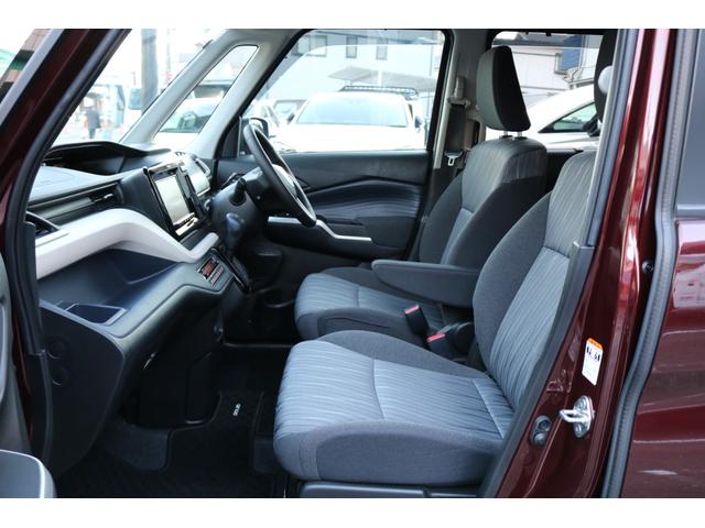 ソリオ ハイブリッドＭＺ　ワンオーナー　禁煙車　純正ナビ　フルセグ　バックカメラ　セーフティサポート　両側パワースライドドア　クリアランスソナー　革巻きステアリングホイール　カラーヘッドアップディスプレイ　純正１６インチＡＷ（15枚目）