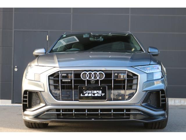 Ｑ８ ５５ＴＦＳＩクワトロ　デビューパッケージＳライン　禁煙車　純正ナビ　ＡＢＴエアロ（Ｆ／Ｒ）　パノラマビュー　フルセグＴＶ　バーチャルコックピット　シルバールーフレール　ＢＳＭ　ハーフレザー　シートヒーター　ＬＥＤヘッド　社外品２３インチＡＷ（7枚目）