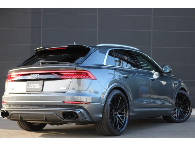 Ｑ８ ５５ＴＦＳＩクワトロ　デビューパッケージＳライン　禁煙車　純正ナビ　ＡＢＴエアロ（Ｆ／Ｒ）　パノラマビュー　フルセグＴＶ　バーチャルコックピット　シルバールーフレール　ＢＳＭ　ハーフレザー　シートヒーター　ＬＥＤヘッド　社外品２３インチＡＷ（10枚目）