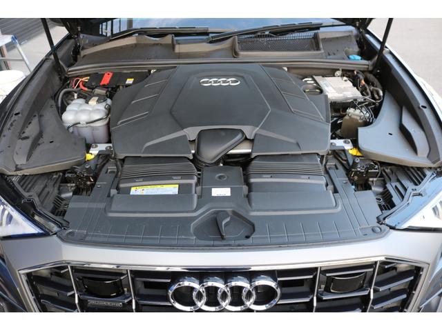 Ｑ８ ５５ＴＦＳＩクワトロ　デビューパッケージＳライン　禁煙車　純正ナビ　ＡＢＴエアロ（Ｆ／Ｒ）　パノラマビュー　フルセグＴＶ　バーチャルコックピット　シルバールーフレール　ＢＳＭ　ハーフレザー　シートヒーター　ＬＥＤヘッド　社外品２３インチＡＷ（23枚目）