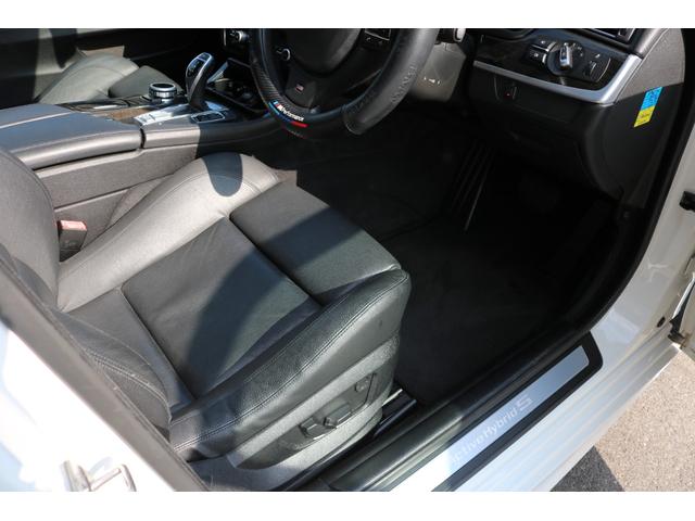 ５シリーズ アクティブハイブリッド５　Ｍスポーツパッケージ　禁煙車　純正ナビ　社外Ｆスポイラー　ＳＲ　シートヒーター　二本出しマフラー　ＬＥＤヘッド　メモリ付パワーシート　レッドキャリパー　ダウンサス　クリアランスソナー　バックモニター　純正２０インチＡＷ（15枚目）